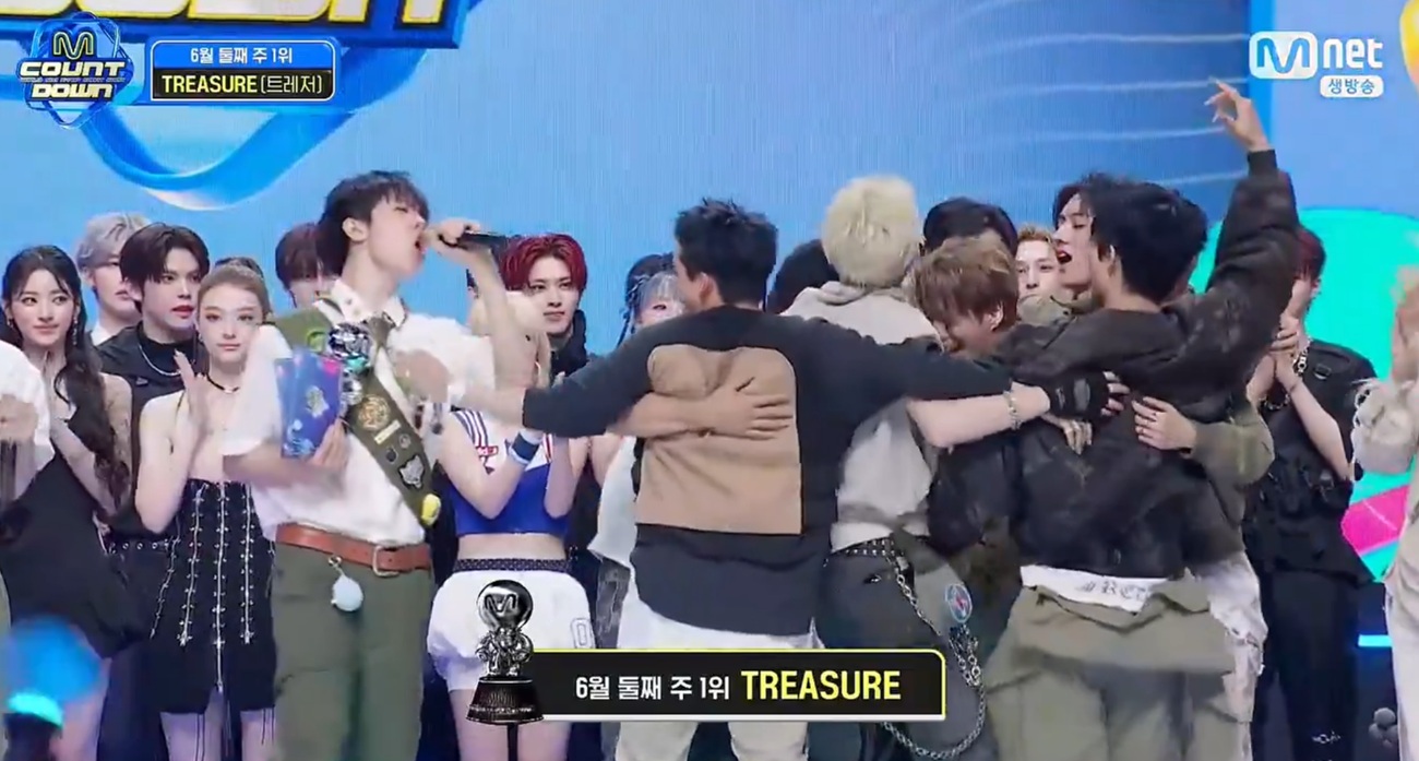 Penantian Enam Tahun Terbayar: Momen Bersejarah TREASURE di M Countdown